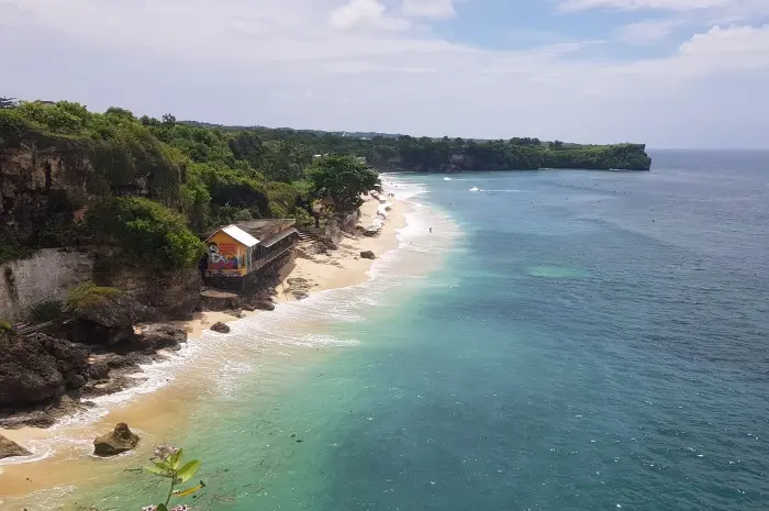 Balangan Beach, Popular Tourist Destination in Bali
